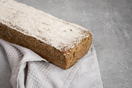 Zeven korenbrood desem