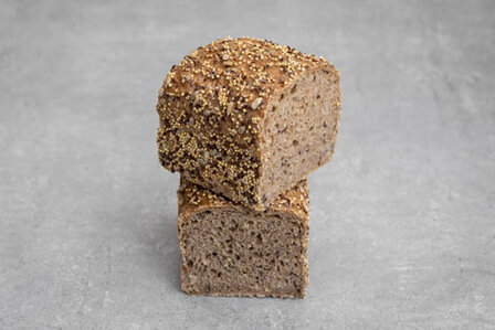 Spelt pitten desem
