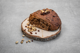 Noot rozijnspelt Noot rozijnspelt